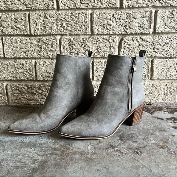 The Buckle Ccocci Cindy Ankle Boots size 7 Grey - Picture 2 of 10